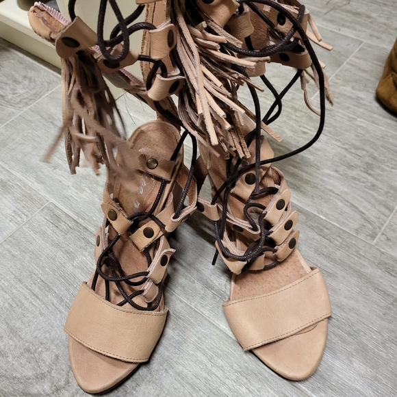Free people fringe sandal - Picture 4 of 5